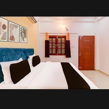 Hotel Shyam Palace 勒克瑙 外观 照片